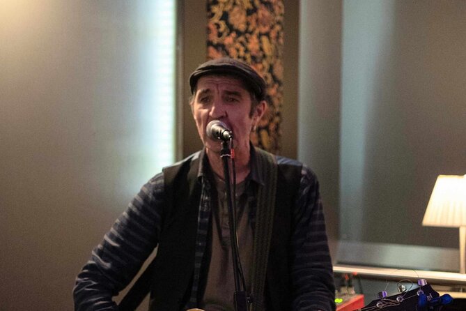 2.5 Hour Experience Scottish Dinner and Folk Music - Who Should Book Folk and Haggis?