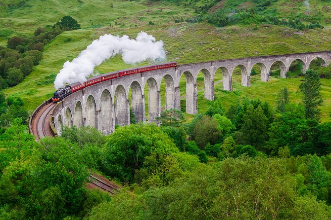 2-Day Jacobite Experience including the Hogwarts Express from Edinburgh - Your small-group comfort: the minivan, the group size, and Fort Augustus stays
