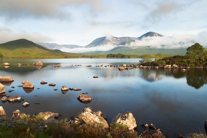 2-Day Loch Ness and Inverness Small-Group Tour from Edinburgh - Loch Ness cruise and Urquhart Castle: the included Nessie hunt