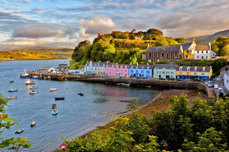 5-Day Tour to Isle of Skye, Oban, St Andrews and Highlands - North Highlands Day 4 on the North Coast 500: gorge, ruins, geology, and falls