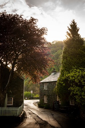 5-Day York, Lake District & Hadrian's Wall Tour from Edinburgh - Comfort and practical stuff that can make or break the trip