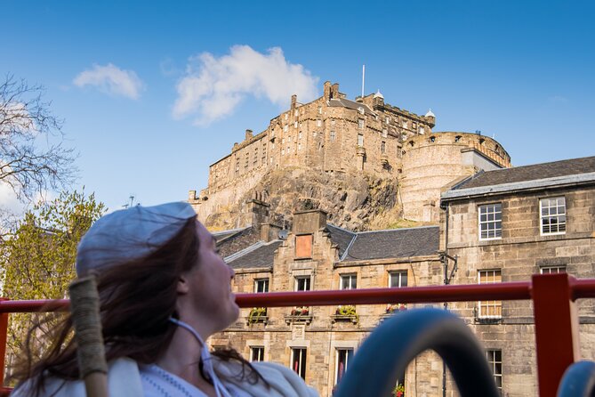 Big Bus Edinburgh Hop-On Hop-Off City and Britannia Bus Tour - Museum and Holyrood Stretch: Canongate, Holyroodhouse, Dynamic Earth
