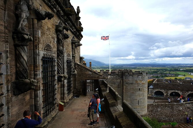 Blackness & Stirling Castle, Wallace Monument Private Tour - Stop 2: Stirling Castle for 2 hours 30 minutes of power and views