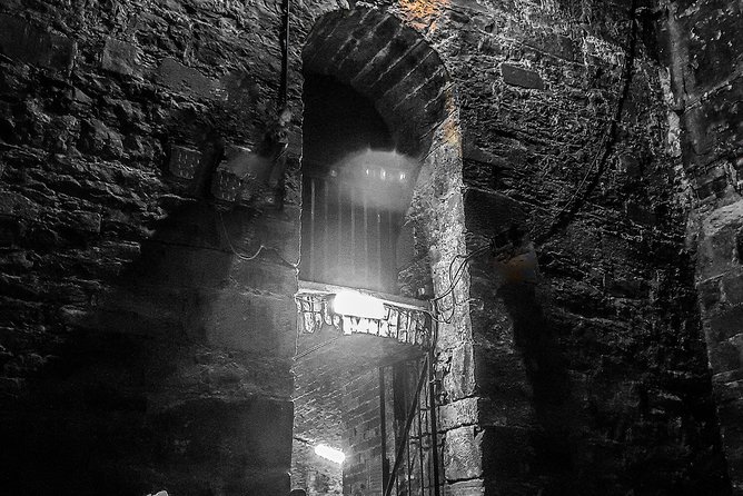 City of the Dead Underground Vaults (Day) - Weather, Footing, and Physical Comfort