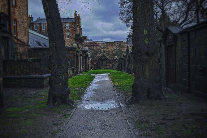 Dark History and Ghost Tour of Edinburgh - The Real Reason This Tour Works: Edinburgh Feels Built for Ghost Stories