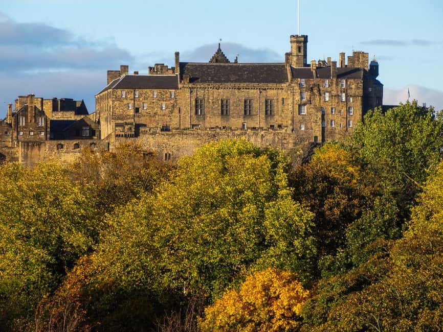 Edimbourg : Visite guidée privée en français avec Clémentine - Writers’ Museum, Edinburgh Castle, et l’effet “point de vue”