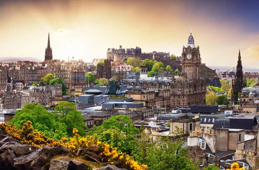 Edinburgh: 3-Hour Guided Secret Food Tour - A Lowland Single Malt Sip to Set the Mood