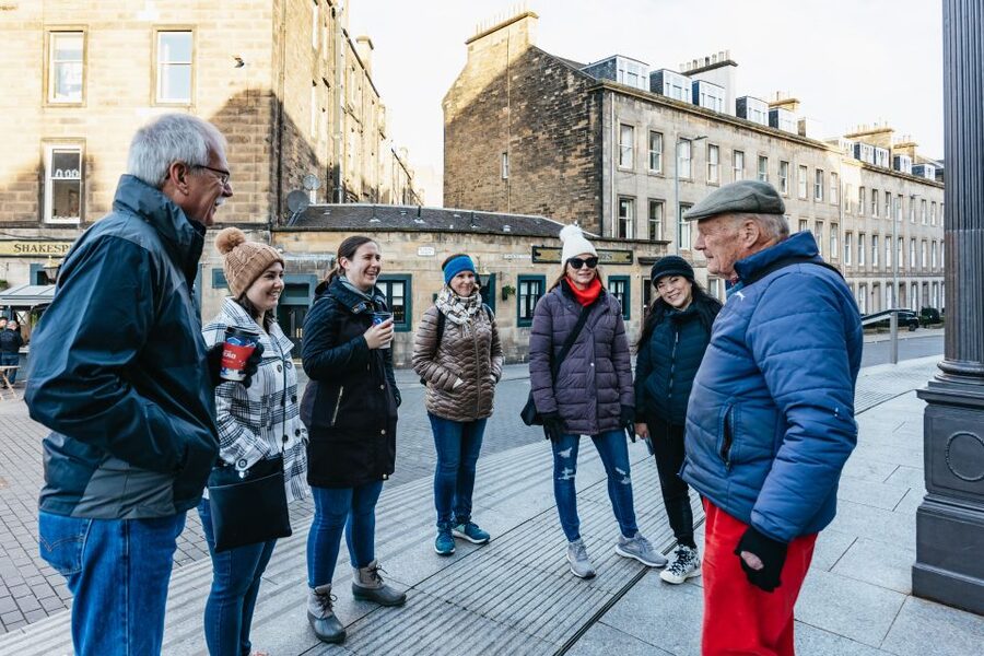 Edinburgh: 3-Hour Guided Walking Tour - Writers’ Museum and Riddles Court: when the city becomes a story