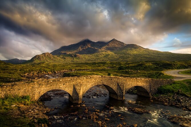 Edinburgh:5-Day Isle of Skye, Inverness & Loch Ness Tour w/Hostel - Day 5: Highland Folk Museum, Dunkeld cathedral, and River Tay walks