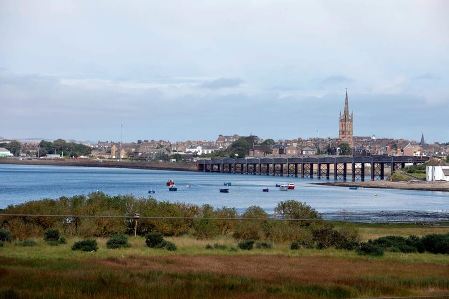 Edinburgh: Aberdeenshire, Balmoral Castle & Northeast Coast - Perth Comfort Break and the Second Forth Bridges Crossing Back to Edinburgh