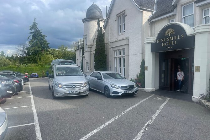 Edinburgh Airport to St Andrews plus return journey private transfer - Meeting Your Driver at Edinburgh Airport (EH12 9DN)