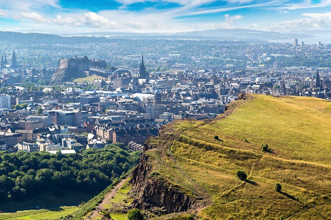 Edinburgh: Arthur's Seat Hike with Local Guide - Reaching the Top: Big Views, Wind, and Photo Reality
