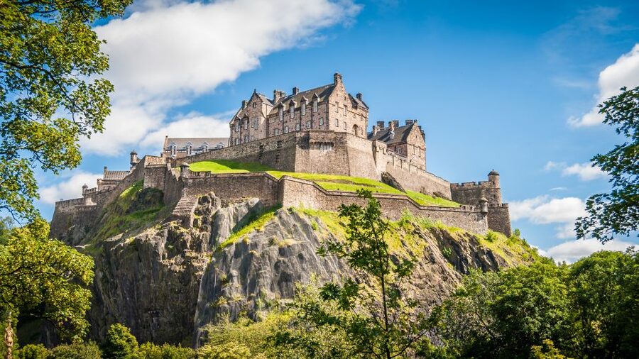 Edinburgh Castle: 120-Minute In-Depth Tour with Expert Guide - Pricing and value: what you get for $49 and why the guide changes the math