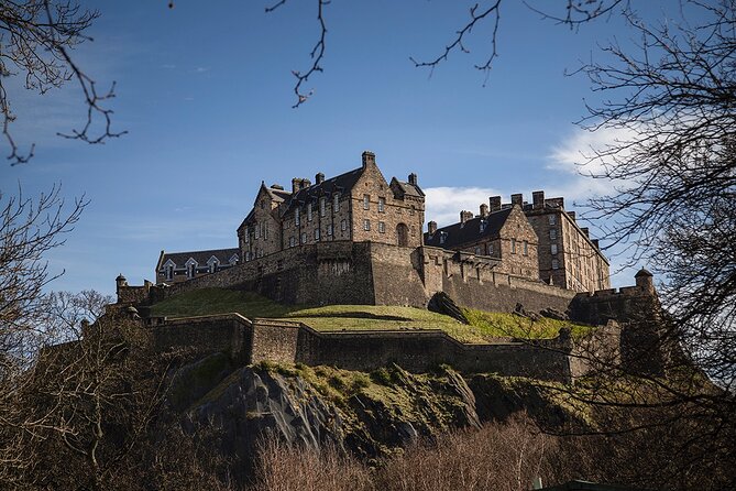 Edinburgh Castle & Royal Mile Walking Tour - Ticket Included - Writers’ Museum and Victoria Street: Edinburgh beyond the postcards
