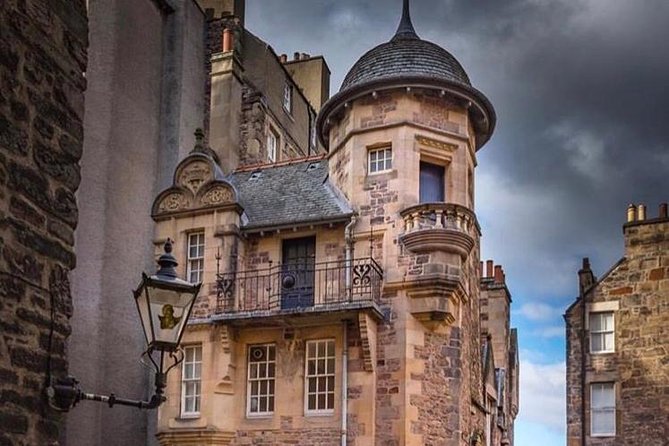 Edinburgh City Centre Private and Personal Full Day Driving Tour - Royal Mile Orientation, Palace at the Bottom and Castle at the Top
