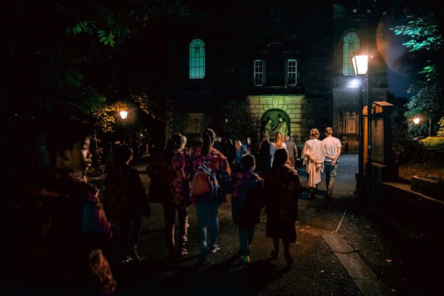 Edinburgh: Comedy Horror Ghost Bus Tour - Guide and Driver Performance, From Tommy Terror to Eerie Ian and Angus
