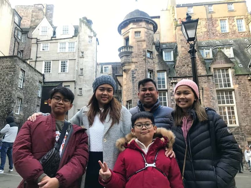 Edinburgh: Custom Highlights & Hidden Gems Tour with a Local - Dining, Shopping, and Entertainment Tips That Actually Help