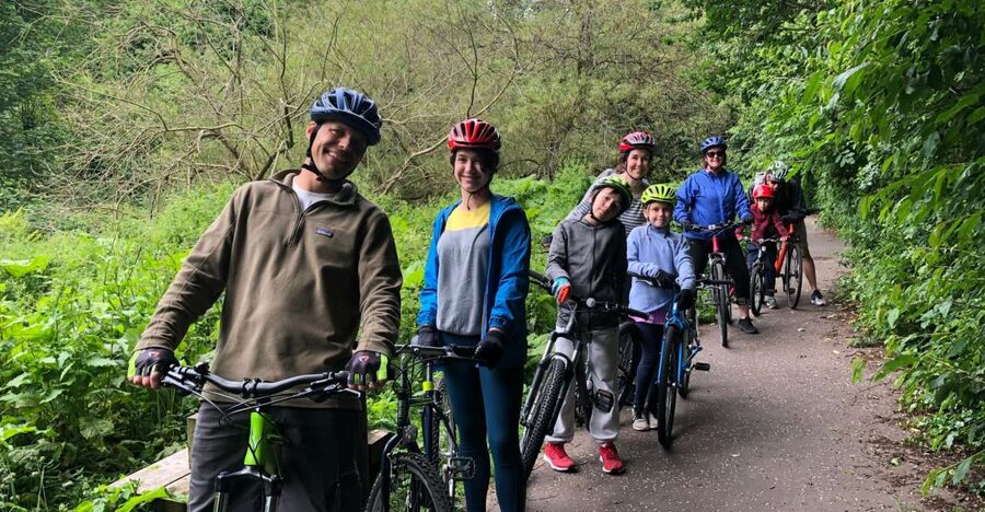 Edinburgh: Cycle Tour to the Coast (family friendly) - Meeting at 41 Old Dalkeith Rd, and what “included” really means