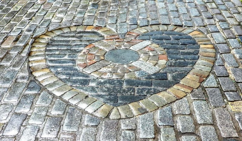 Edinburgh: Dark History Royal Mile Walking Tour - What Makes This Dark History Tour Worth Your Time