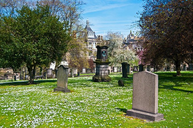 Edinburgh Darkside Walking Tour: Mysteries, Murder and Legends - Beltane Fire Festival and pagan ritual, right where the stories get dark