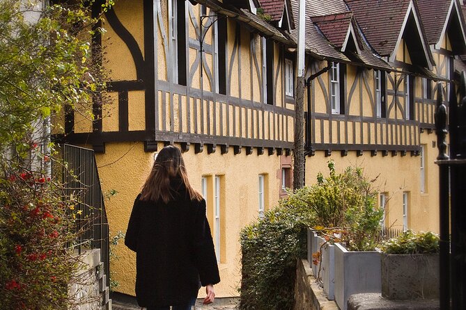 Edinburgh: Dean Village & New Town Walking Tour - Princes Street Gardens and the Scott Monument: art, public space, and a writer-first landmark