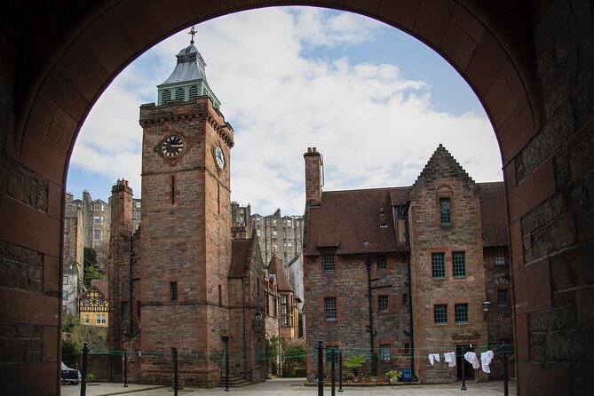 Edinburgh: Dean Village & New Town Walking Tour - Melville Monument, colonial links, and Dundas House with its Palladio inspiration