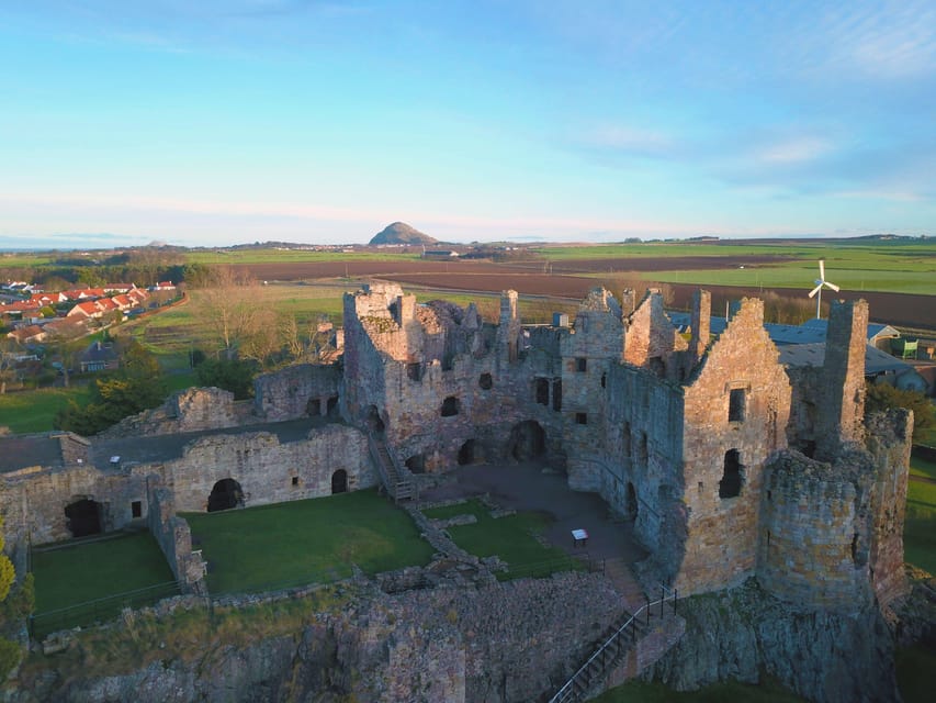 Edinburgh: East Lothian Highlights - Preston Mill, Still-Standing Rural Scotland (and an Outlander Nod)