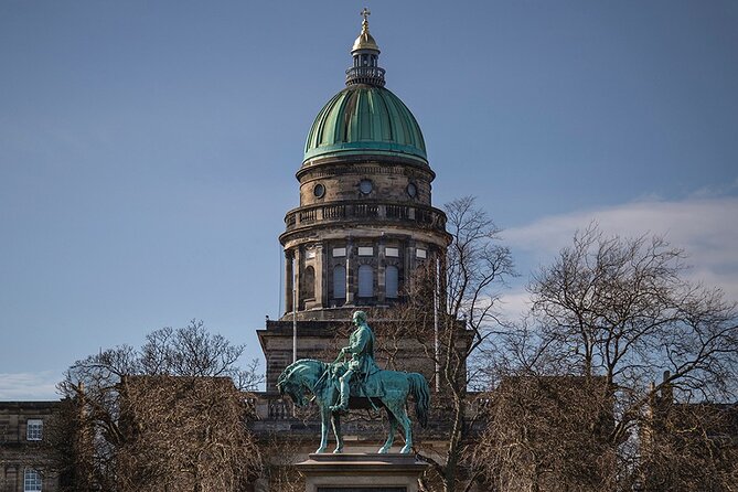 Edinburgh Full Day Walking Tour with Castle Included -Small Group - St Giles, the Heart of Midlothian, and the medieval closes