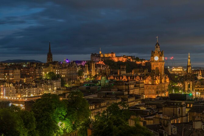 Edinburgh Ghost Tour: Mysteries, Legends and Murders - Price and value: $22.19 for a focused 1 hour 45 minutes