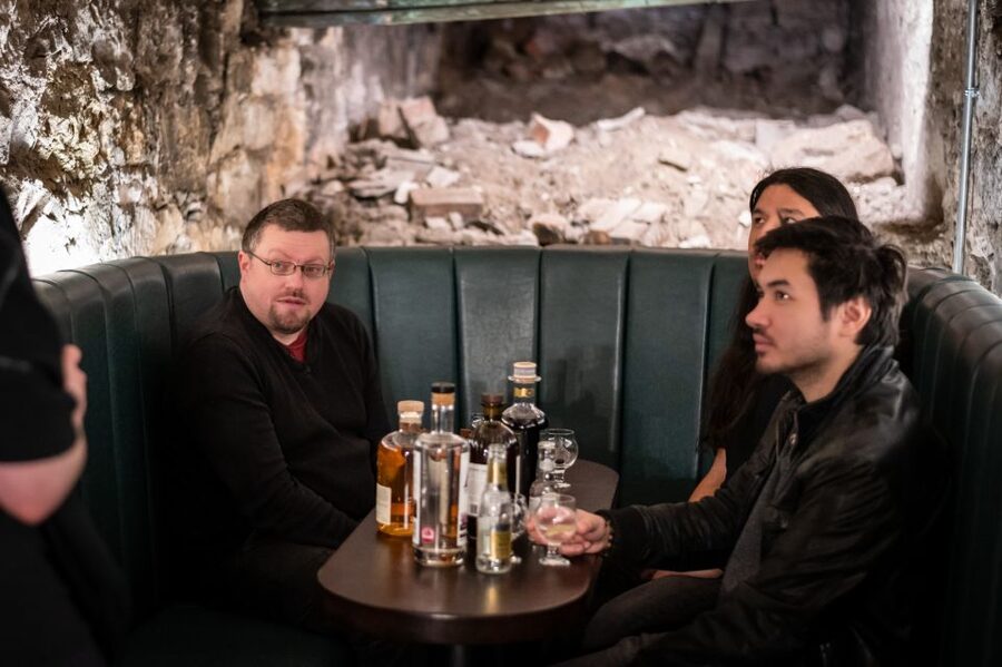 Edinburgh: Gin Tasting at Underground Venue - Quick takeaways before you go