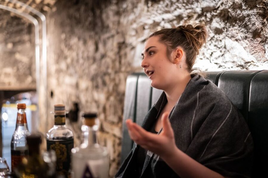Edinburgh: Gin Tasting at Underground Venue - Meeting by St Giles, then heading underground to The Lost Close