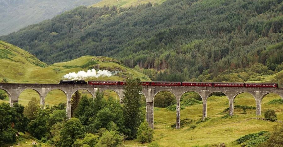 Edinburgh: Glenfinnan Viaduct, Glencoe & Fort William - The Road Back Via Pitlochry, Then Over the Forth
