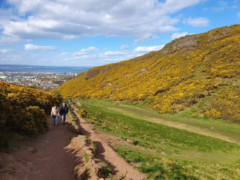 Edinburgh: Guided Hike to Arthur's Seat and Holyrood Park - Arthur’s Seat climb: 251m to the best city views