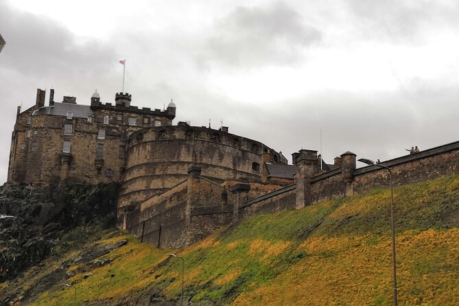 Edinburgh Harry Potter Self-Guided Private Tour - How the tour connects Hogwarts-style ideas to Edinburgh Castle