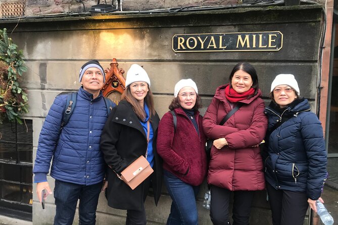 Edinburgh Highlights & Hidden Gems: Private Tour with a Local - Local Scottish dishes, plus a farmers-market style food stop