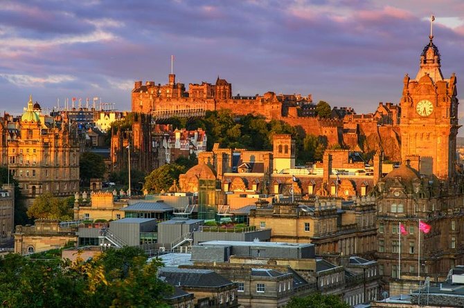Edinburgh Highlights & Hidden Gems: Private Tour with a Local - Who should book this Edinburgh highlights and hidden corners tour?