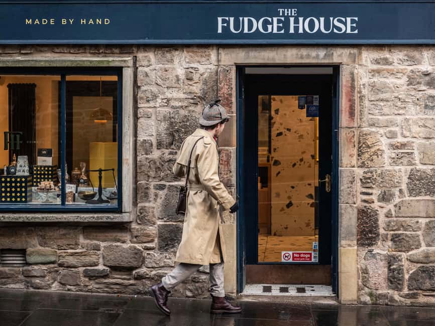 Edinburgh: Historical Gems Tour & A Taste of Scottish Fudge - Why This 75-Minute Old Town Walk Feels Like a Story