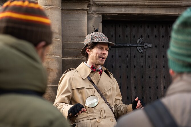 Edinburgh Historical Gems Tour with Whisky & Local Flavours - A two-hour Edinburgh walk that mixes stories with real food