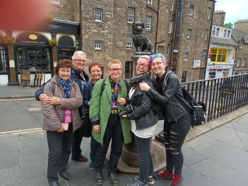 Edinburgh: History and Culture Private Tour - Meeting on Castlehill, then walking straight into Old Town