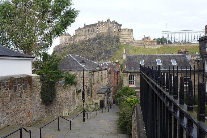 Edinburgh: History Lovers Old Town Walking Tour - Greyfriars Graveyard: Mary Shelley, J.K. Rowling, and that loyal dog story