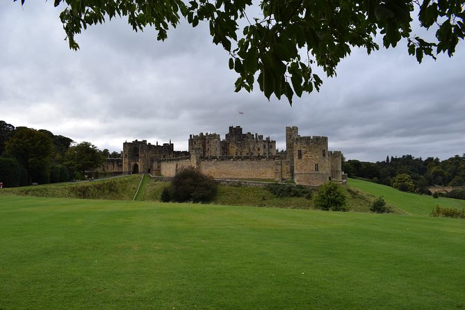 Edinburgh: Holy Island, Alnwick Castle & Kingdom of Northumbria - Alnwick Castle: The Percy Era Meets a Castle Complex You Can Actually Explore