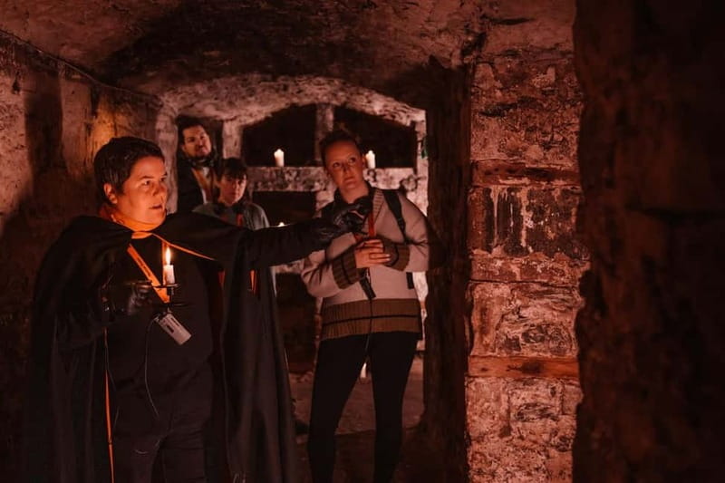 Edinburgh: Immersive Small-Group Haunted Underground Tour - Descending into the Blair Street Vaults: murder, hangings, and real people