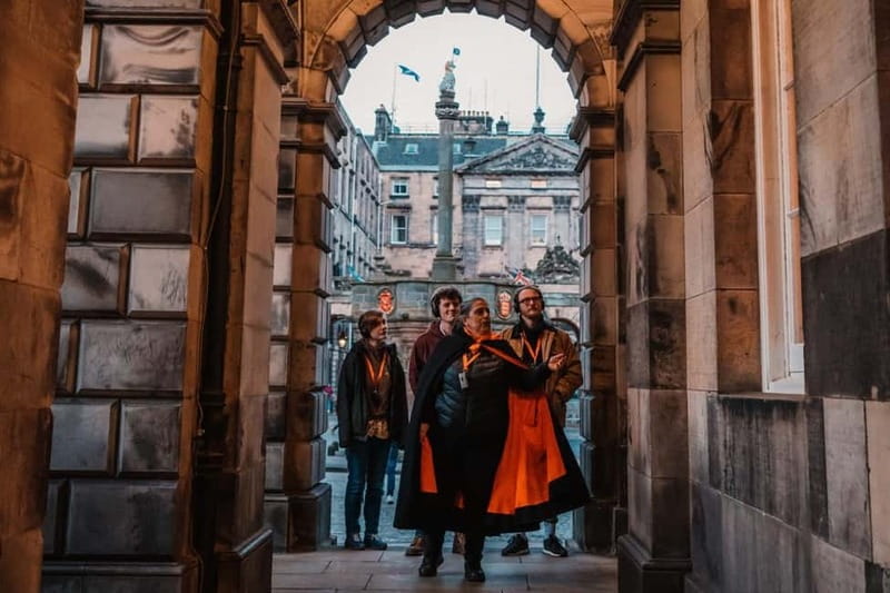 Edinburgh: Immersive Small-Group Haunted Underground Tour - Mercat Cross start and a 75-minute route that stays paced