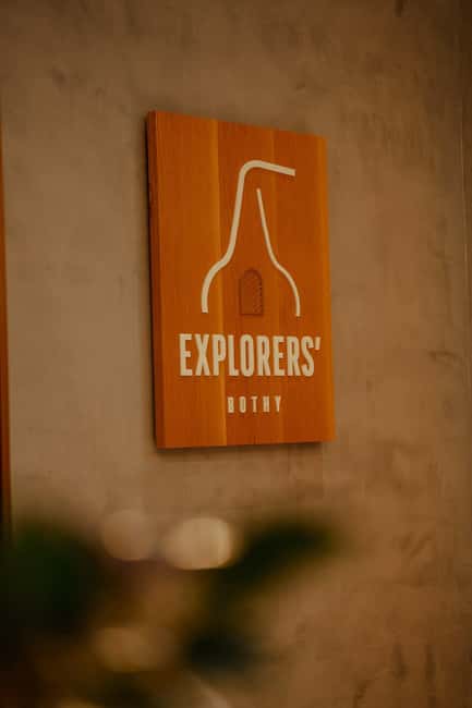 Edinburgh: Johnnie Walker Whisky Explorers Guided Tasting - Key things to know before you go