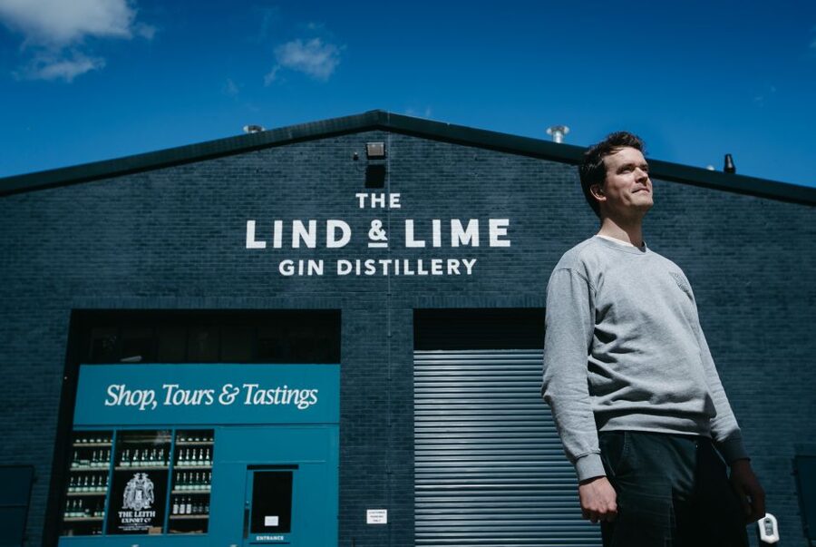 Edinburgh: Lind & Lime Gin Distillery Tour & Tasting - Arrival drink and why the welcome G&T is more than a perk