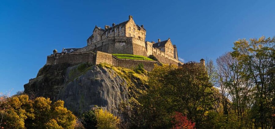 Edinburgh: Loch Lomond, Stirling Castle, and Kelpies Tour - Key reasons this tour works