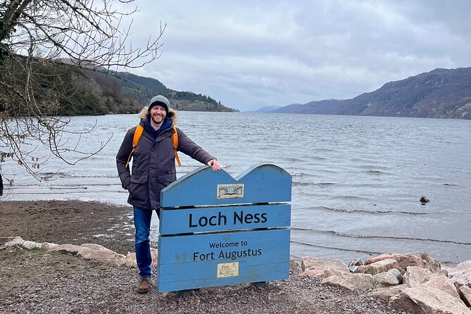 Edinburgh: Loch Ness, Glencoe & The Highlands - Callander Stop 1: Stretch, Snacks, and a Chance at Highland Cows