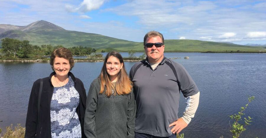 Edinburgh: Loch Ness, Scenic Walk, Glencoe & Whisky Day Tour - From Edinburgh to the Highlands, the van does the heavy lifting