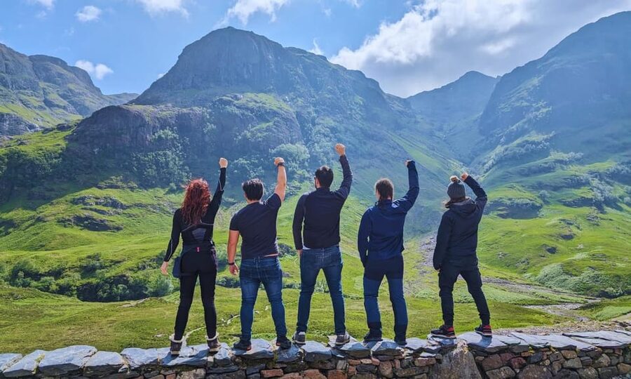 Edinburgh: Loch Ness, Scenic Walk, Glencoe & Whisky Day Tour - Highland cows: how to maximize your chances and get good photos