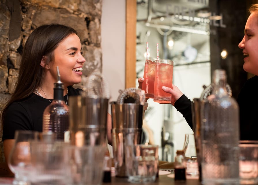 Edinburgh: Love Gin Cocktail Masterclass - Sweet Treats Pairing: Marshmallows and Macarons